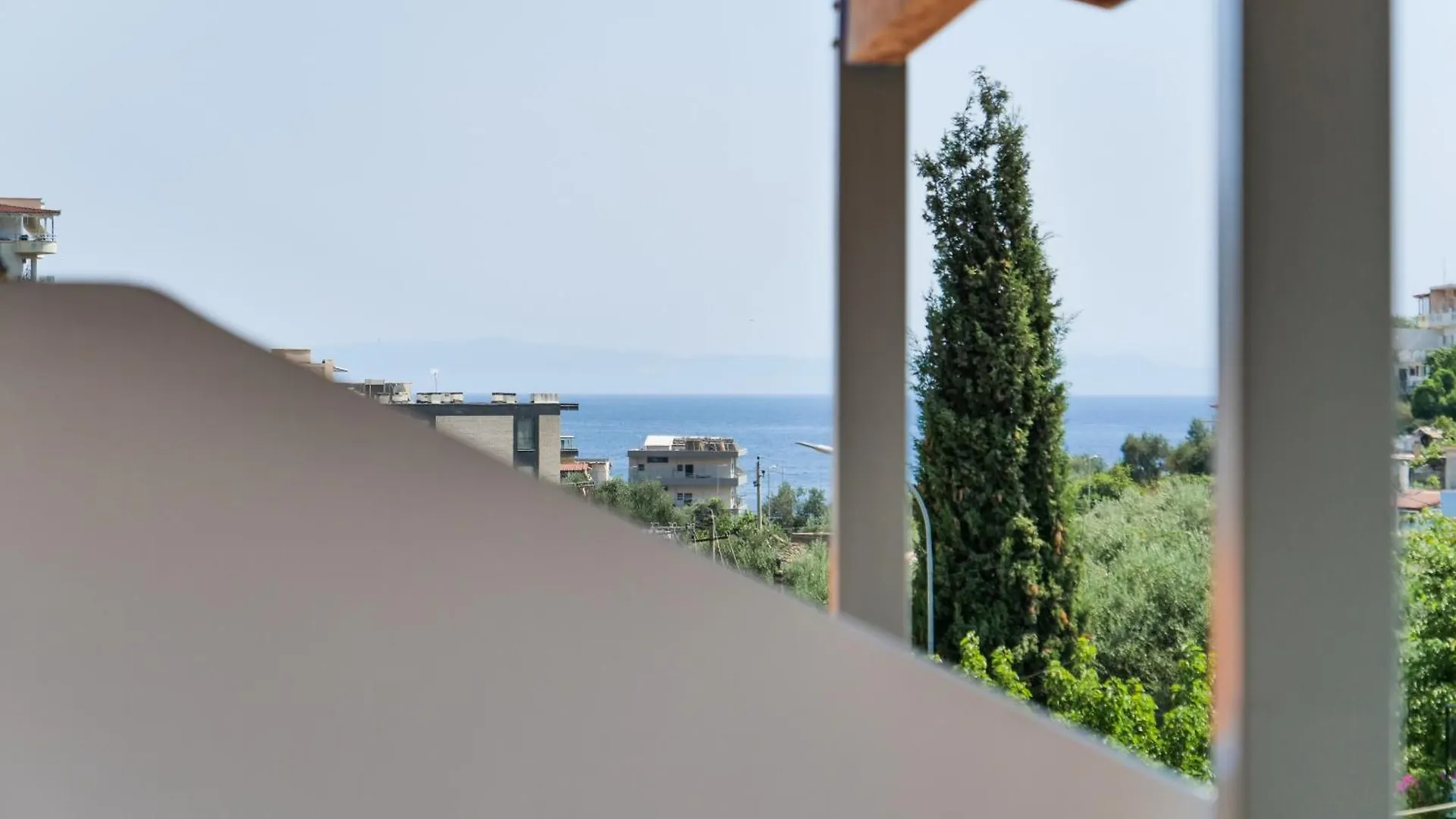 Orchard Retreat Aparthotel Himare 0*,  Albania