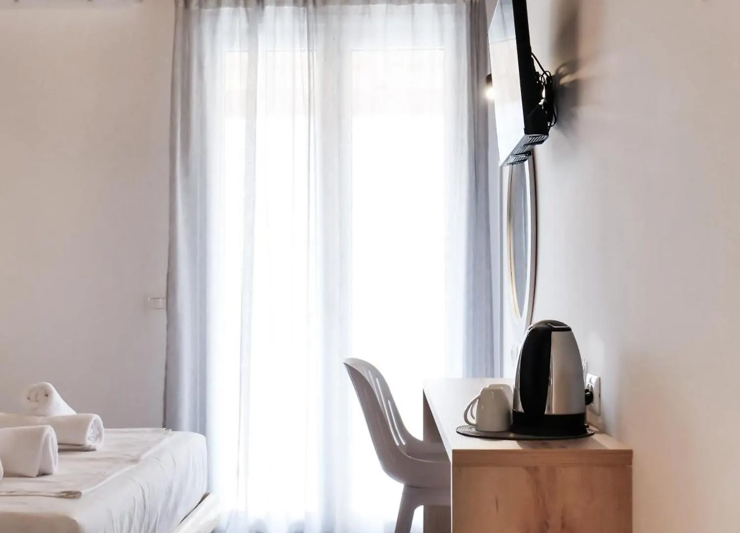 Orchard Retreat Aparthotel Himare